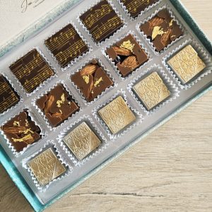 Cocoa Symphony 15 pieces